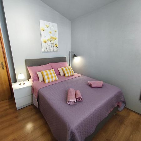 Apartment Lamaro Kaštela Eksteriør bilde