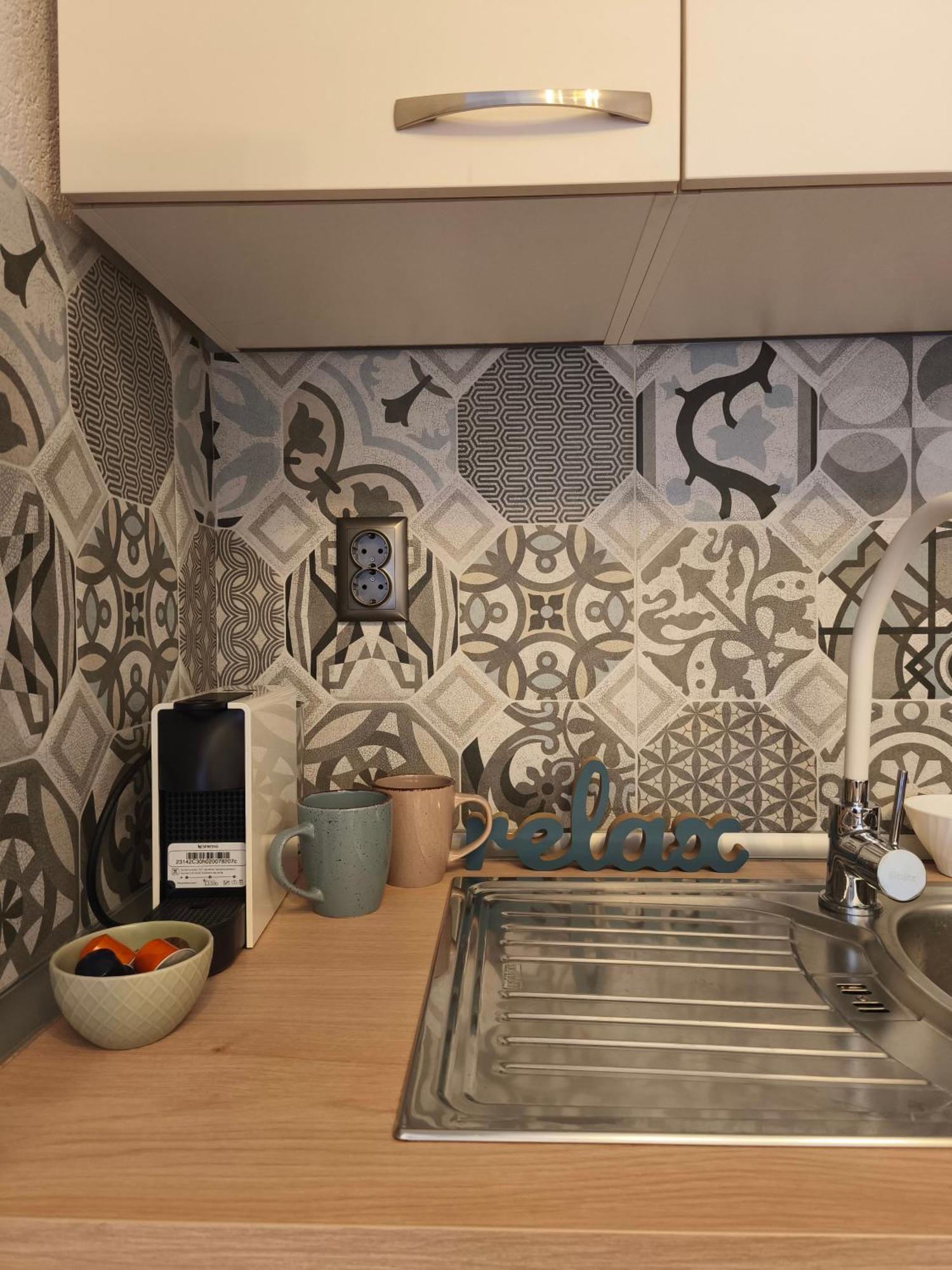 Apartment Lamaro Kaštela Eksteriør bilde